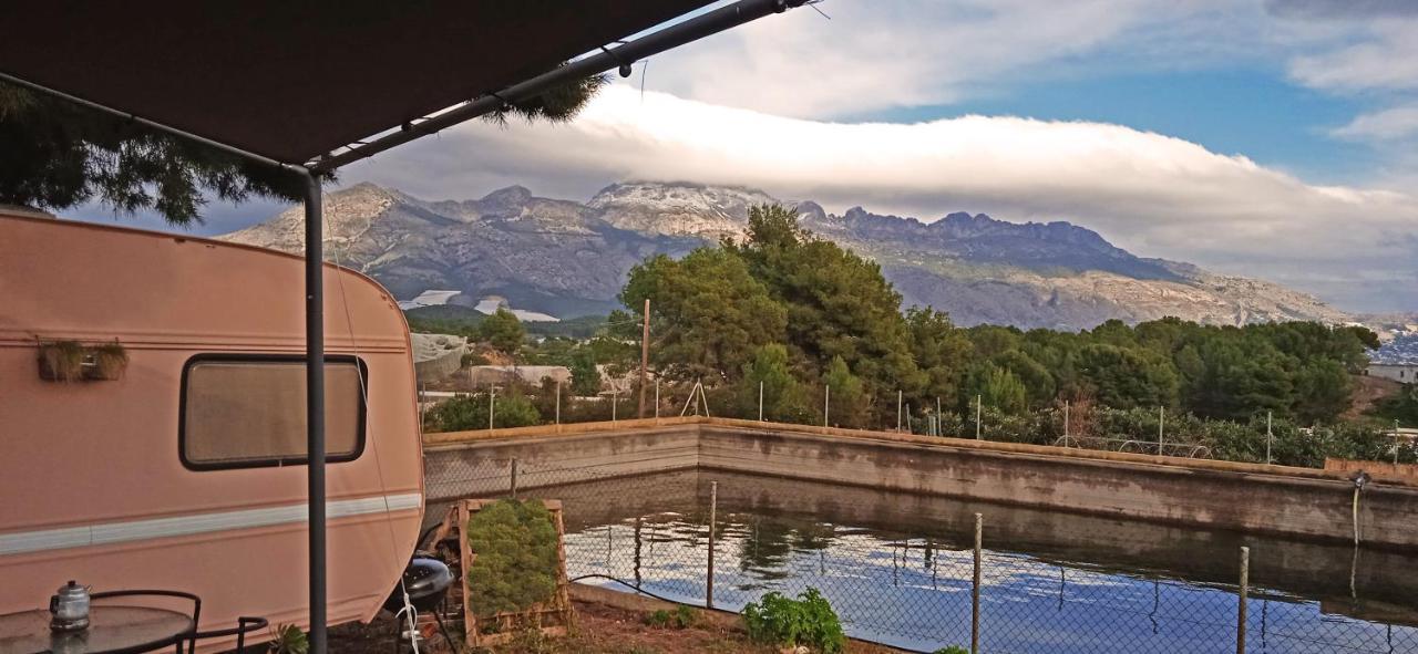 Caravana- Glamping Casa Tortuga La Nucia Exterior photo