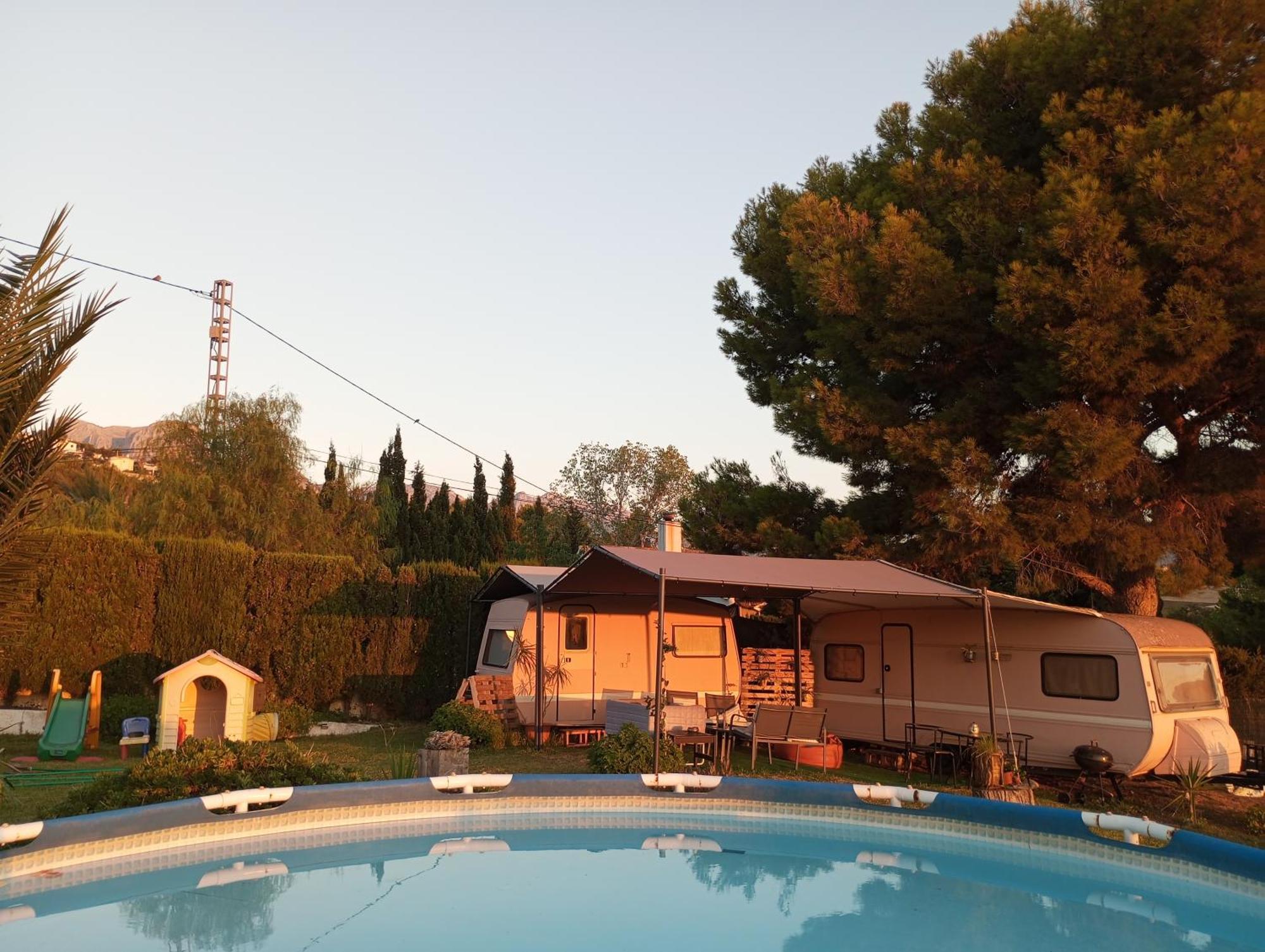 Caravana- Glamping Casa Tortuga La Nucia Exterior photo